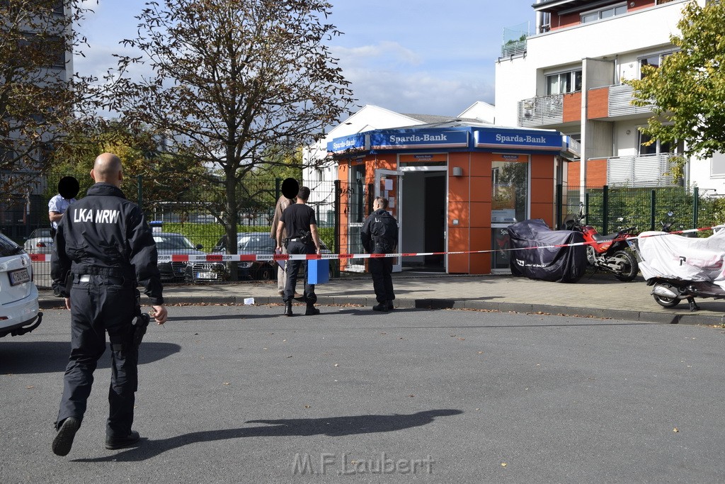 Versuchte Geldautomatensprengung Koeln Nippes Werkstattstr P117.JPG - Miklos Laubert